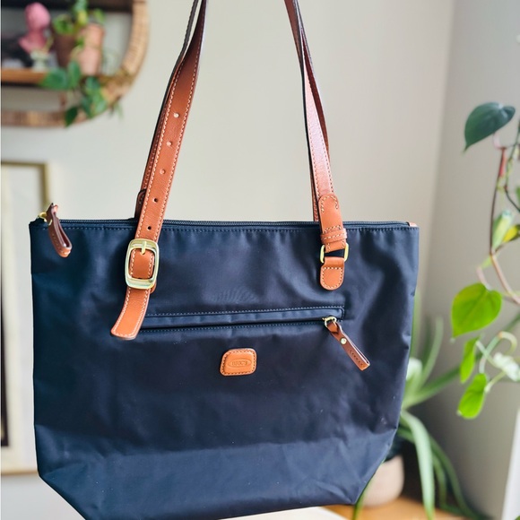 Bric’s Navy Tote with Tan Italian Leather Straps - Picture 1 of 12